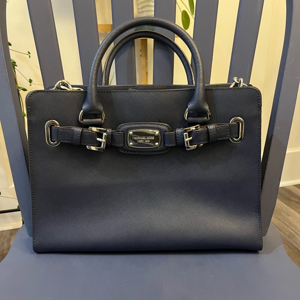 Michael Kors 2 way navy hand bag
